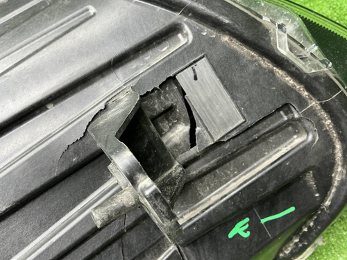 Фара левая Omoda C5 (2022-н.в.) галоген