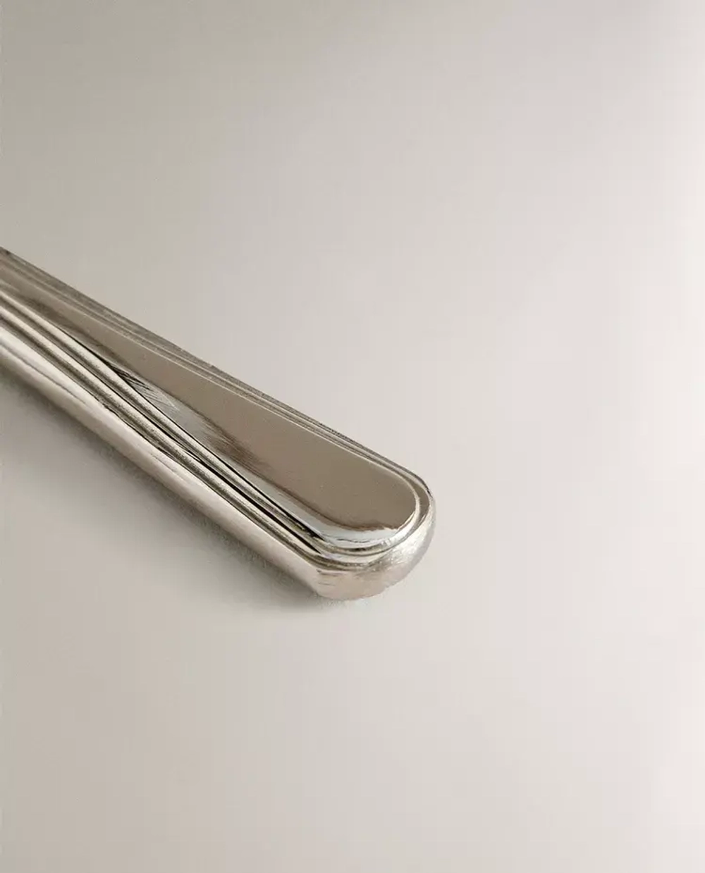 ZARA HOME СТАЛЬНАЯ ОТКРЫВАЛКА ДЛЯ БУТЫЛОК, СТАЛЬНОЙ СЕРЫЙ