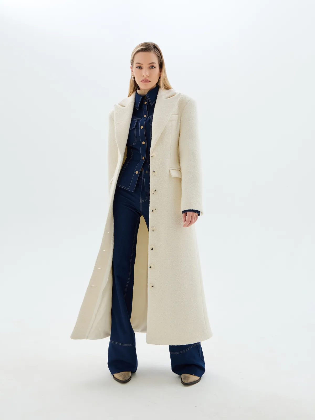 Пальто однобортное приталенное Ivory