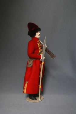 Кукла коллекционная фарфоровая Стрелец 17 век, Русь