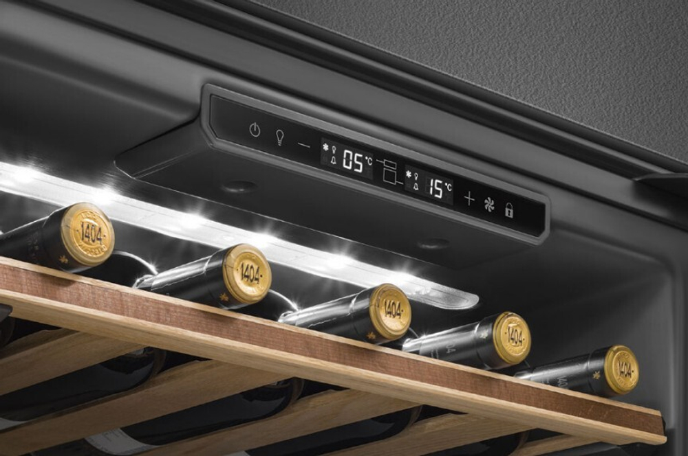 Холодильный шкаф для вина Smeg CVI129G