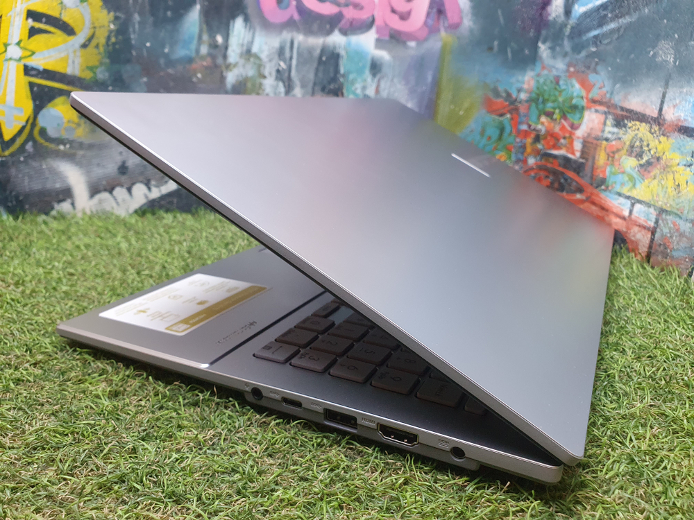 Ноутбук ASUS Ryzen 3 /8Gb/FHD/Vivobook Go 15 E1504F E1504FA-BQ092