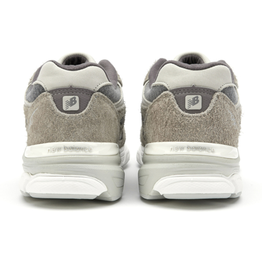 Кроссовки New Balance 990v3 Made In USA Elephant Skin x Levi's