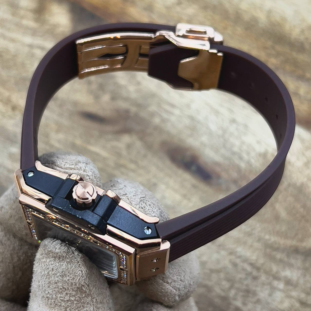 Часы Hublot