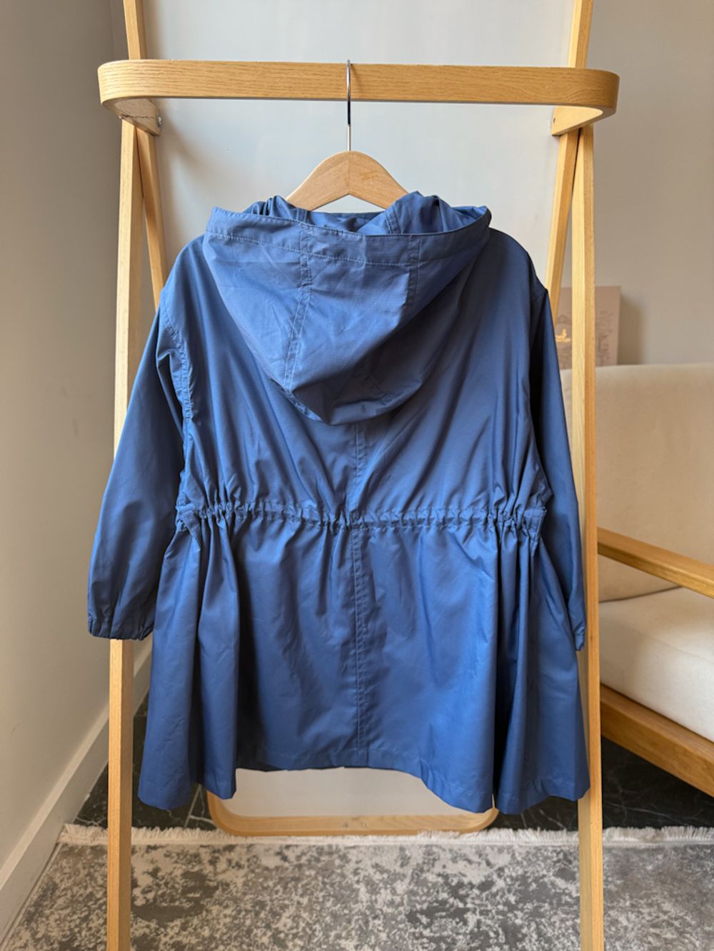 Новый плащ Uni Qlo, 110