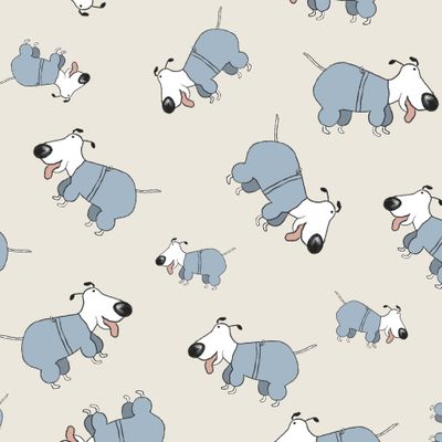 Щенок в голубой куртке на оливковом фоне