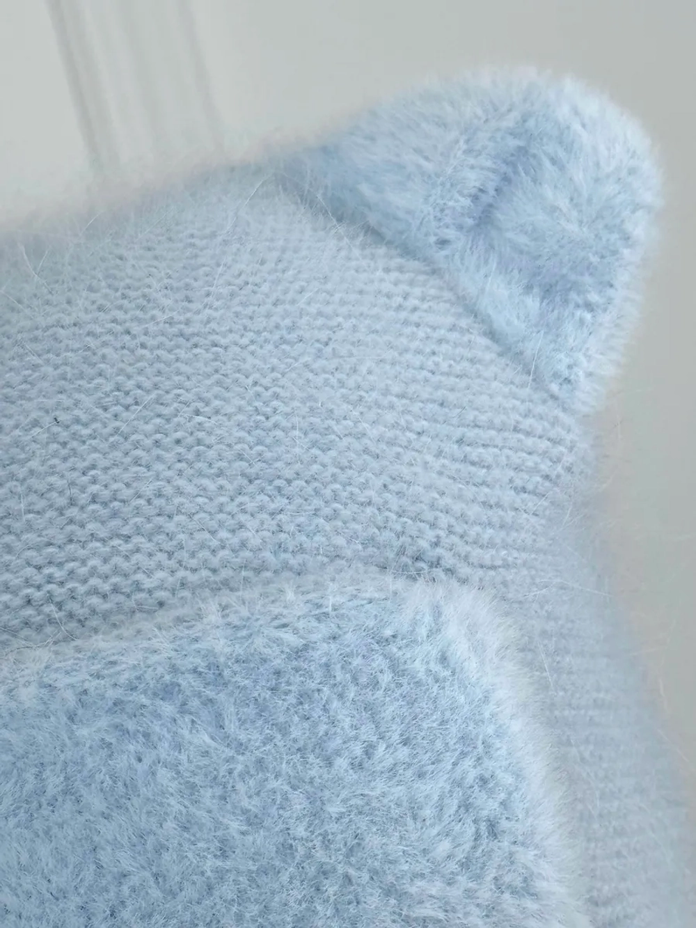 шапка зимняя вязаная с ушками ангора