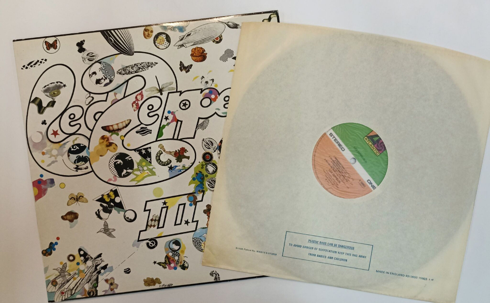 Винтажная виниловая пластинка LP Led Zeppelin III (UK 1976)