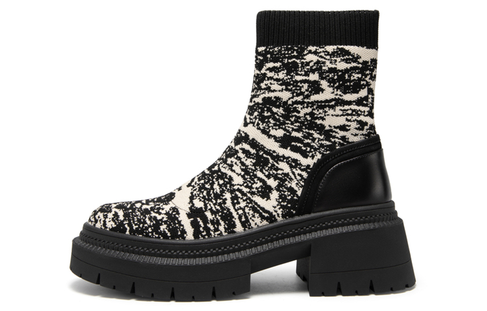 MIO Stretch & Sock Boots Women"s Black/White/Black