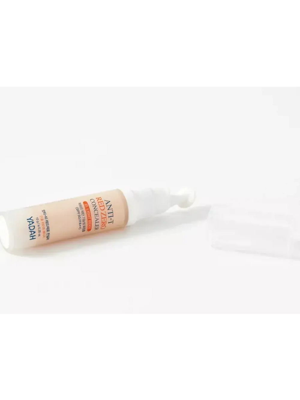 Точечный консилер YADAH  21 LIGHT BEIGE