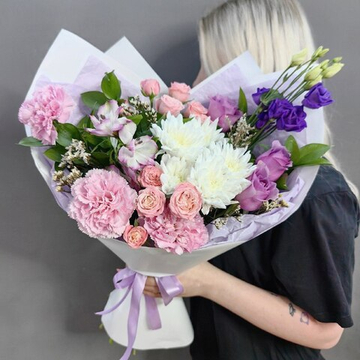 Авторский букет в сиреневай гамме