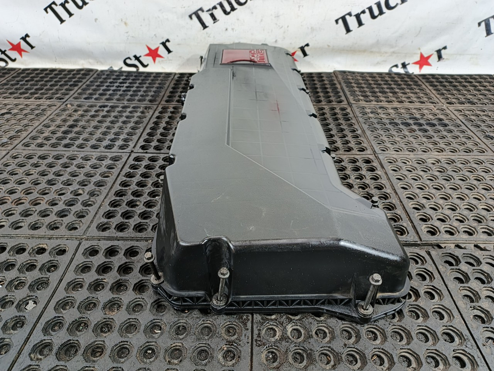 Клапанная крышка DTI11