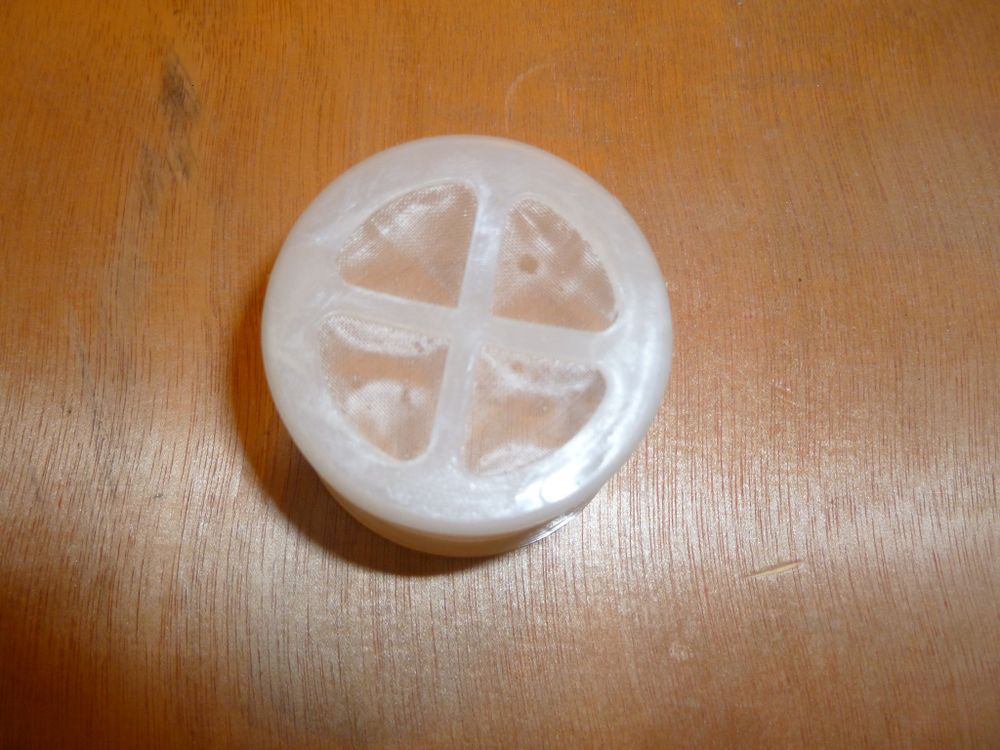 Фильтр сетчатый топливного бака SGG2600 (D=57х50х45 мм) /Fuel strainer SGG2600