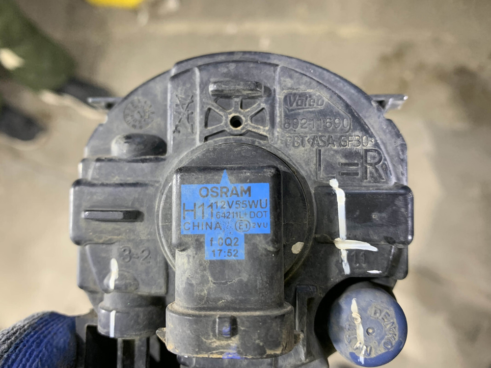 ПТФ передняя Accord 8, Berlingo, C4 2, Mondeo 5 Б/У Оригинал 89211690