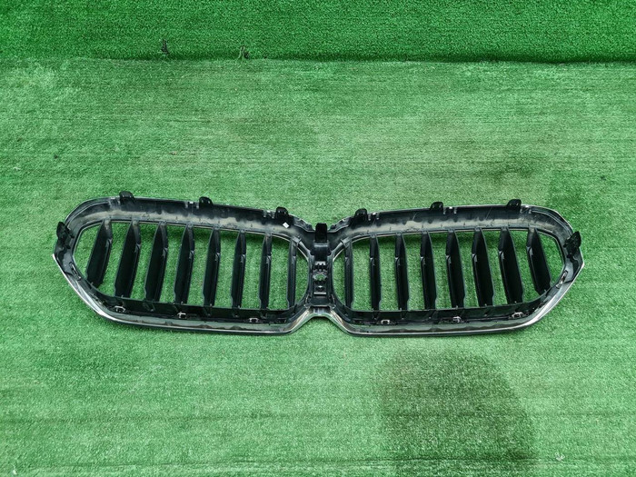 Решетка радиатора BMW 5er G30 (2020-2023)
