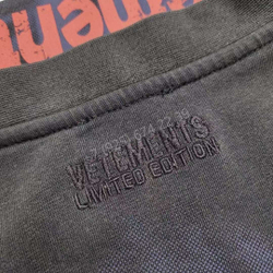 Футболка Vetements