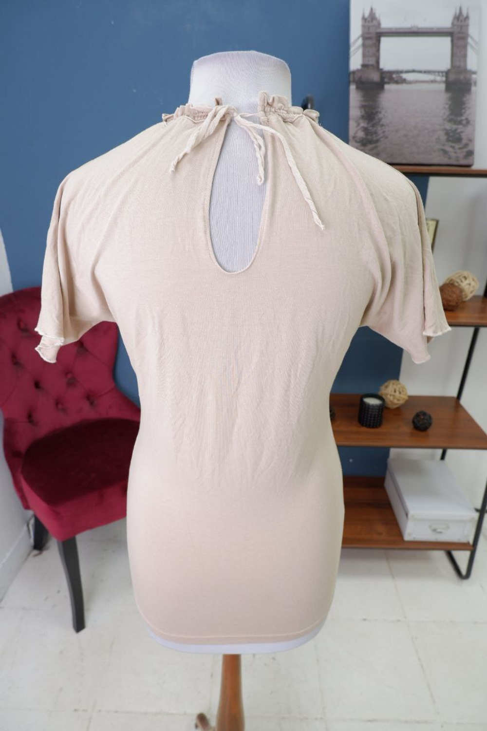 Футболка практичная 46 размер