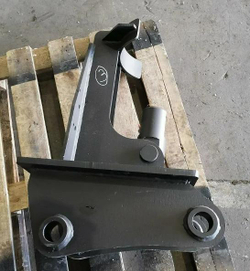 Адаптер для гидробура на Экскаватор-погрузчик John Deere