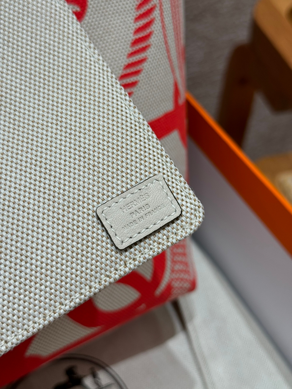 Hermes Steeple 28 cm