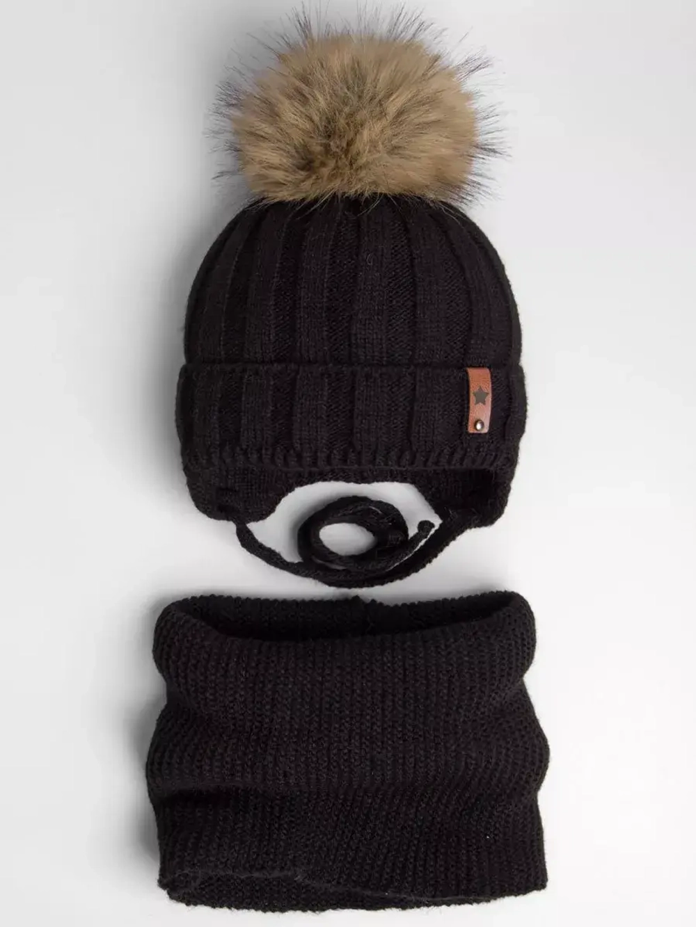 Шапка детская зимняя и снуд