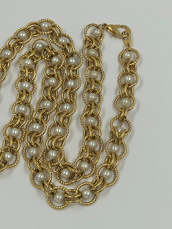 Цепь с «жемчугом»
