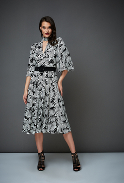 Платье до колена с поясом и с широким рукавом 30-01-20 SS