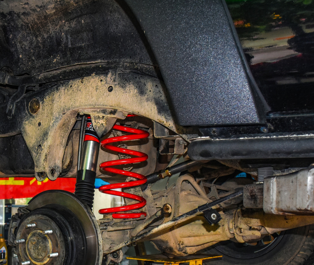 Nissan patrol Y60-61 лифт-комплект регулируемой подвески +4" ST8000+