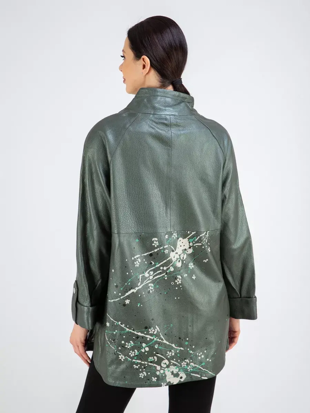 Кожаная куртка демисезонная