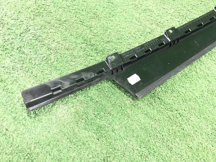 Накладка стойки двери передняя правая Audi A6 5 C8 (2018-н.в.)