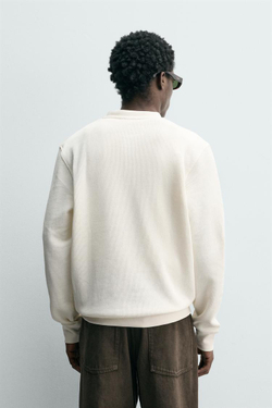 ZARA ФУТБОЛКА С РЕЛЬЕФНОЙ ТКАНЬЮ И ВОРОТНИКОМ НА ПУГОВИЦАХ, СВЕТЛО-БЕЖЕВЫЙ