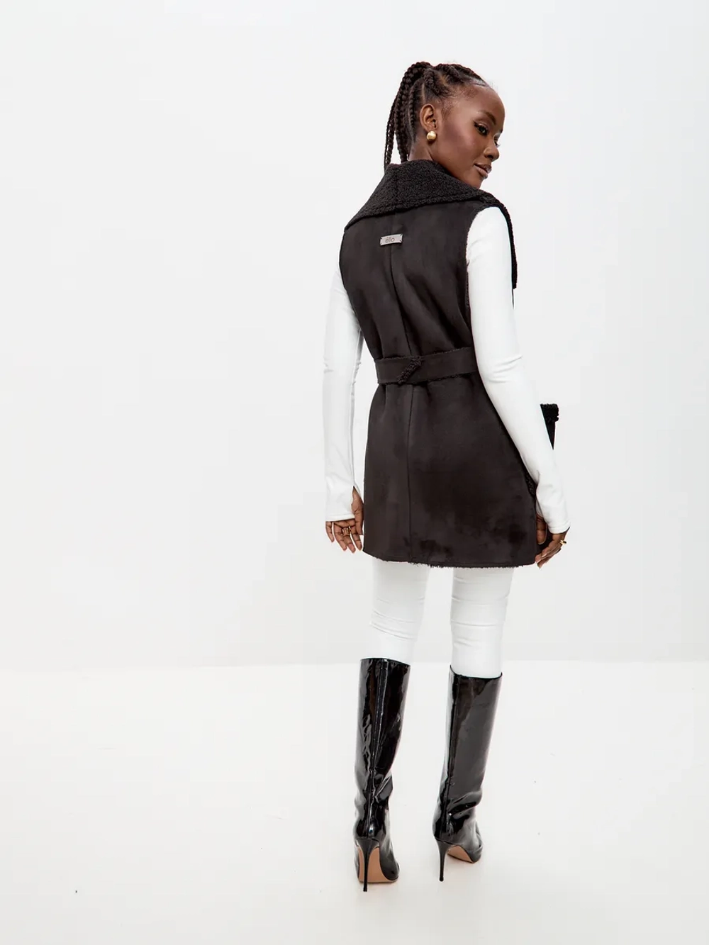 Жилет утепленный меховой оверсайз демисезонный