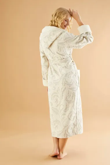 Халат женский с капюшоном 4235 кремовый  NUSA