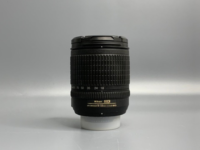 Nikon 18-135mm 3.5-5.6 ED-IF AF-S DX