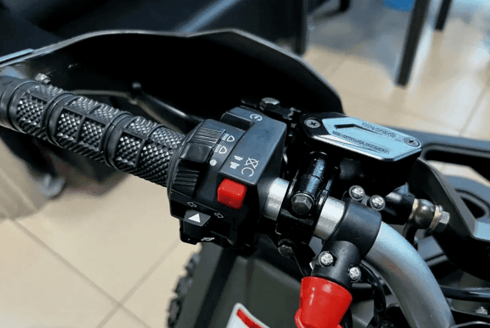 Квадроцикл YAMAHA Shark 175