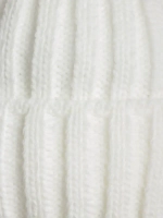 Шапка зимняя для девочки со снудом и помпонами