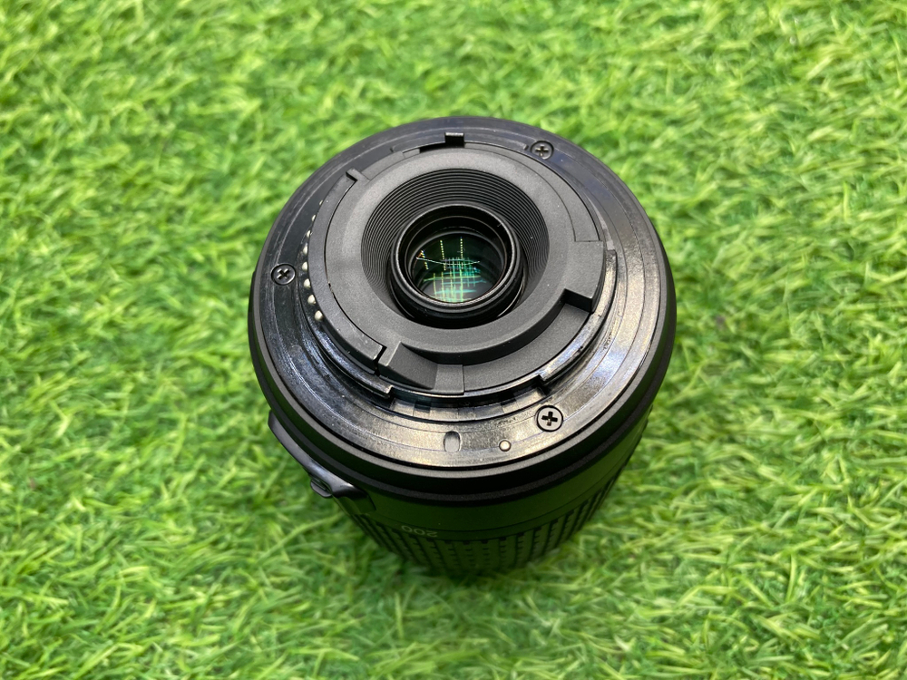 Nikon 55-200mm 4-5.6G AF-S DX ED
