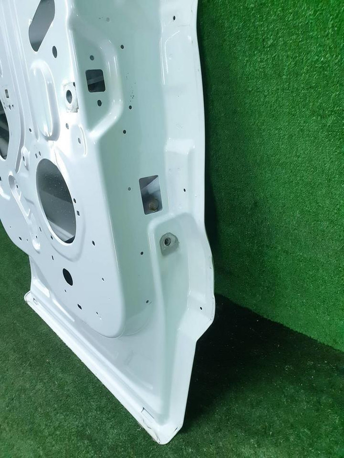 Дверь задняя левая Ford Explorer 5 U502 (2015-2019)