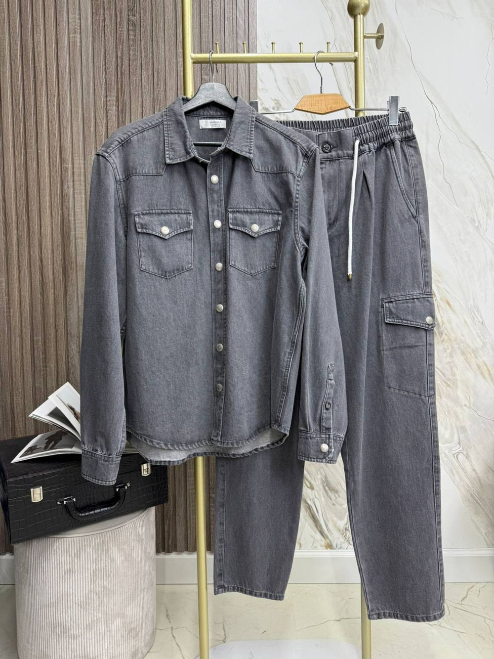 Джинсовый костюм Brunello Cucinelli