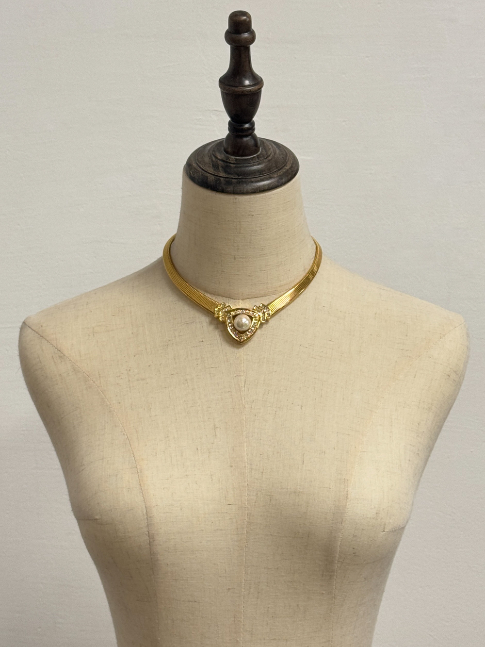 Колье с «жемчугом» и кристаллами Christian Dior