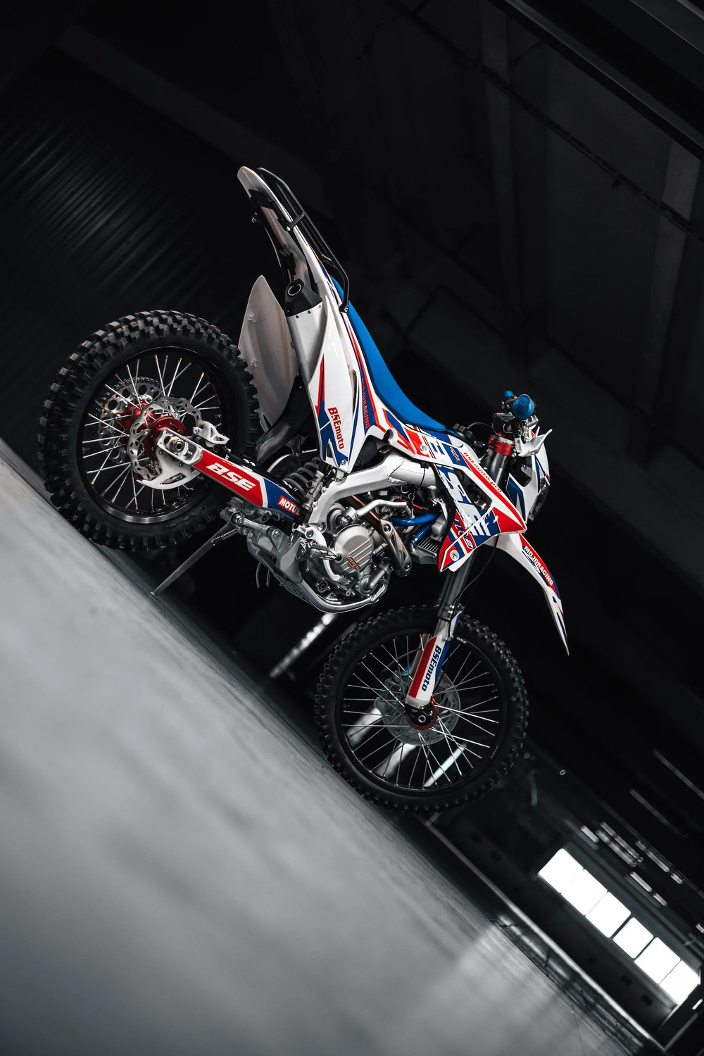 Мотоцикл кроссовый эндуро BSE M2Y 2.0