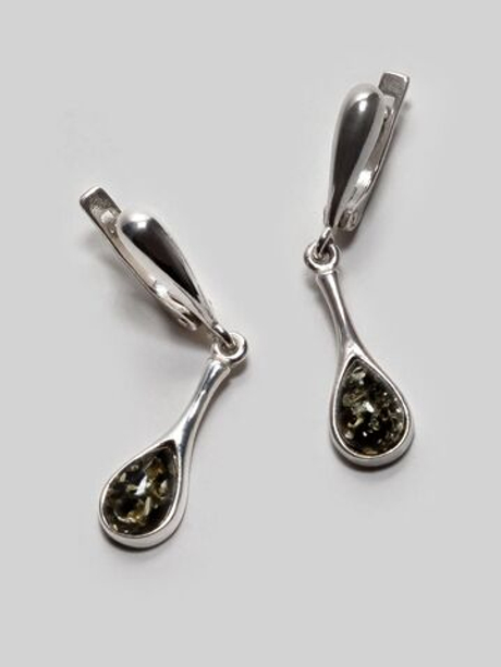 Серьги-пусеты из серебра 925 с цельным зеленым янтарем. Калининградский янтарь серьги