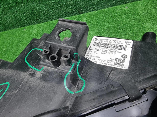 Фара левая VW Tiguan 2 (2016-2020) LED