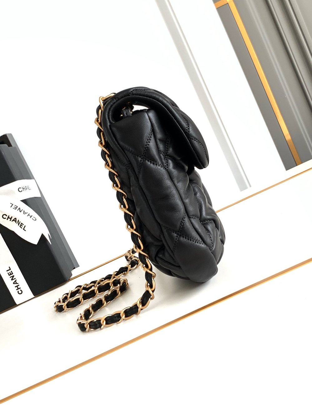 Chanel Bag 22 cm