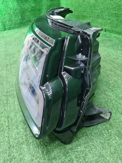 Фара правая RR Vogue 4 L405 (2017-2022) Pixel LED
