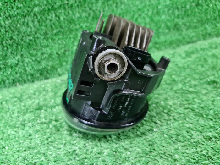 ПТФ правая Toyota Land Cruiser Prado 150 (17-н.в.)