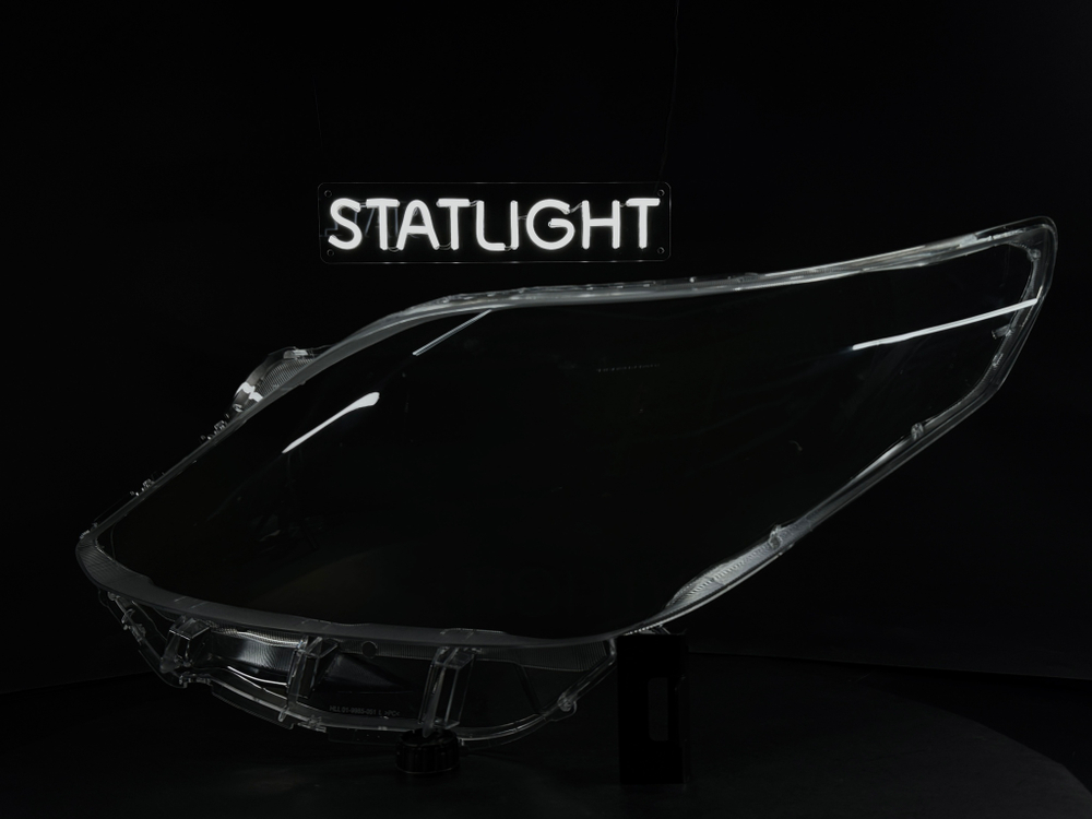 Левое стекло фары Toyota Alphard 2 2008-2014