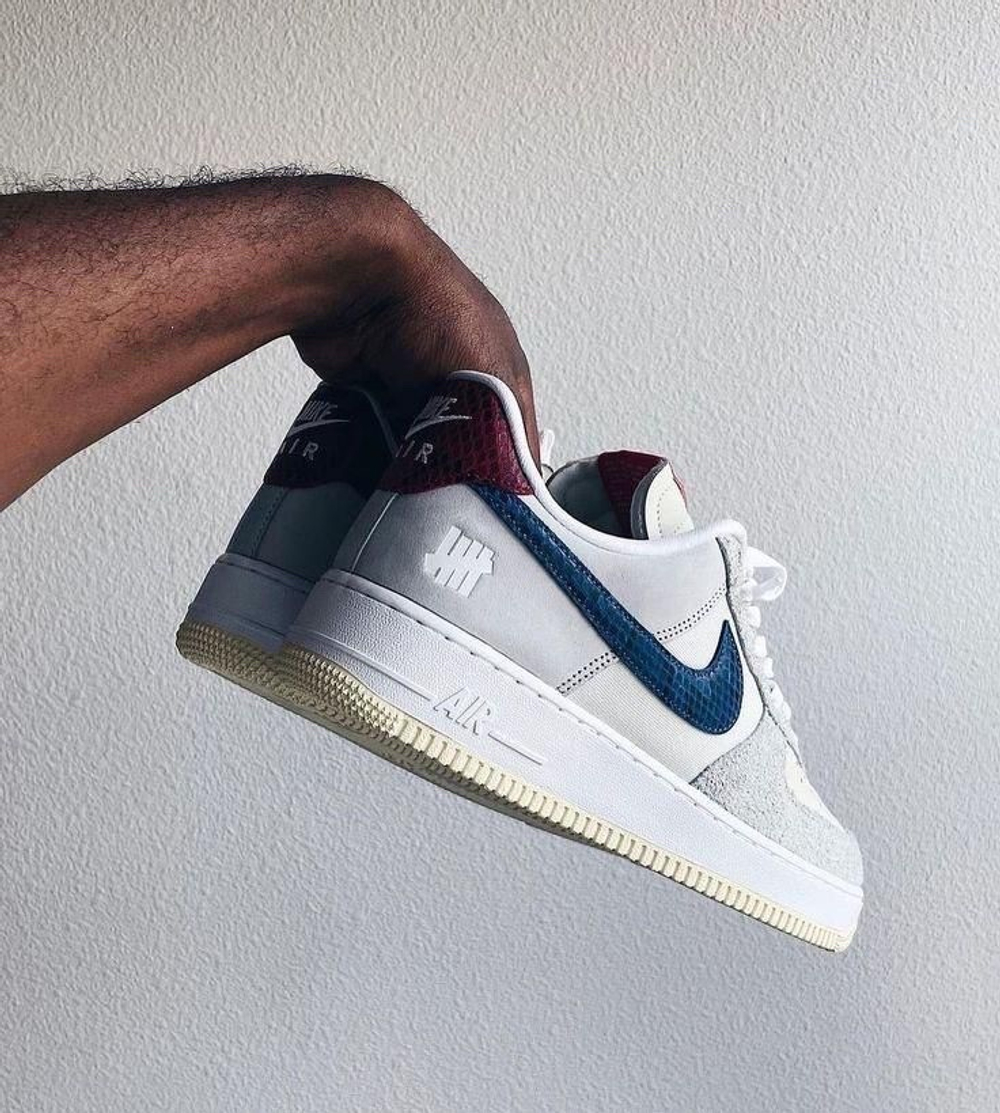 UNDEFEATED x Nike Air Force 1 Low