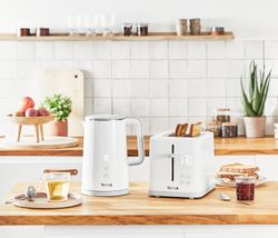 Электрический чайник Tefal Sense KO693110