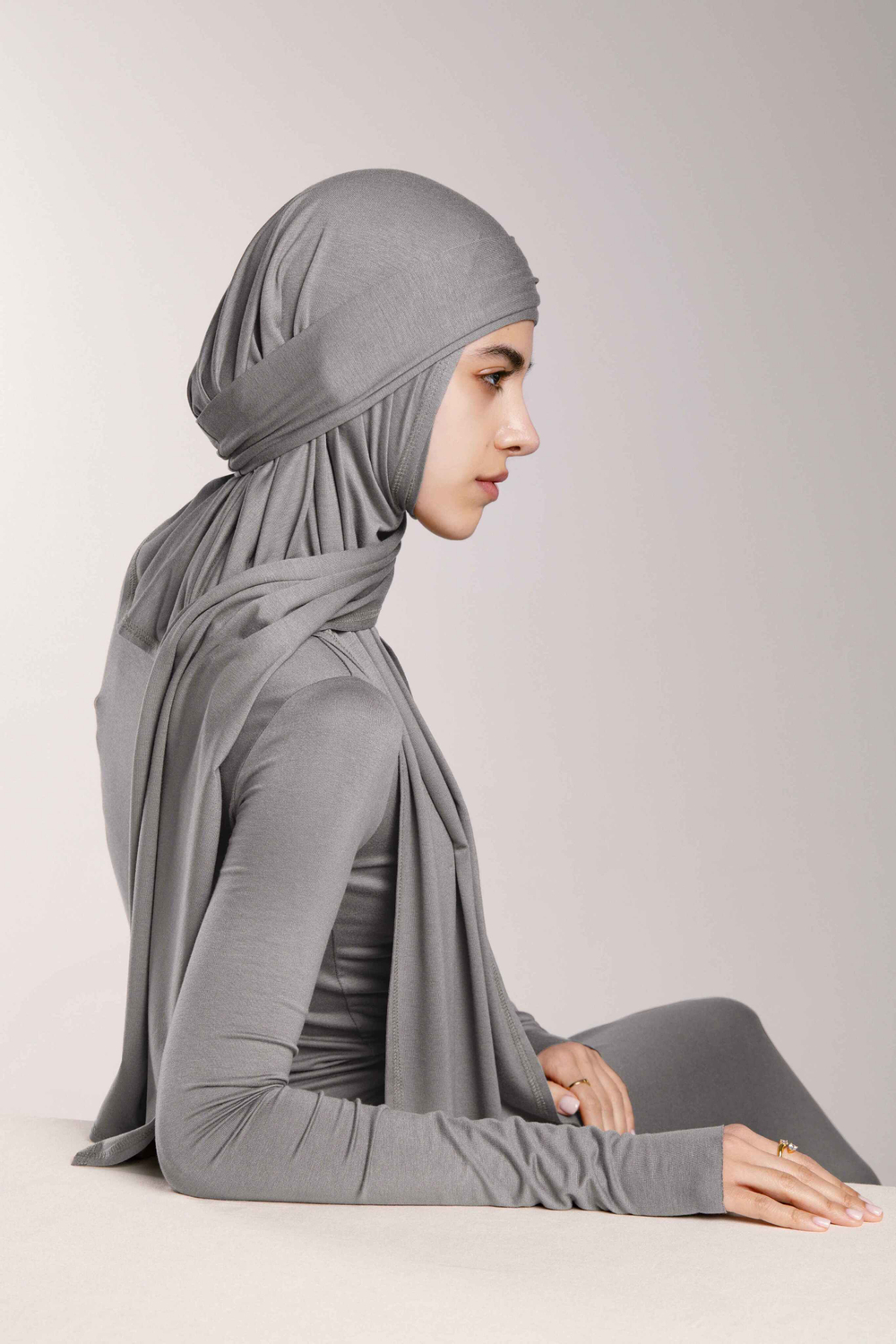 Хиджаб Молик тройка серый