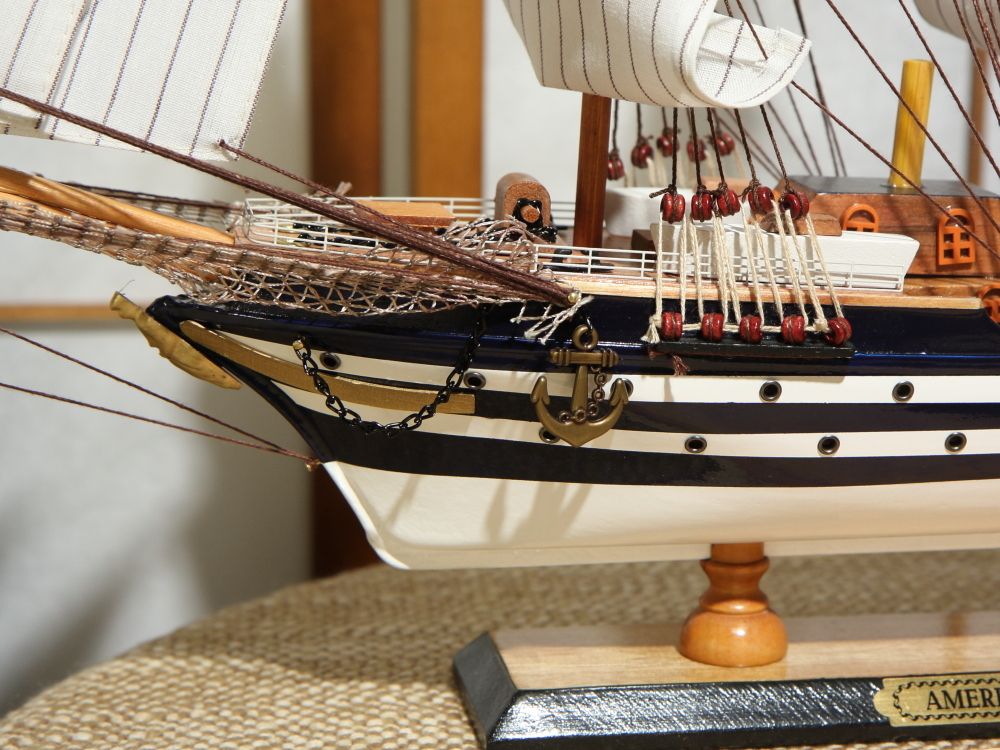 Meteor Lights Модель парусника ''Amerigo Vespuccl''